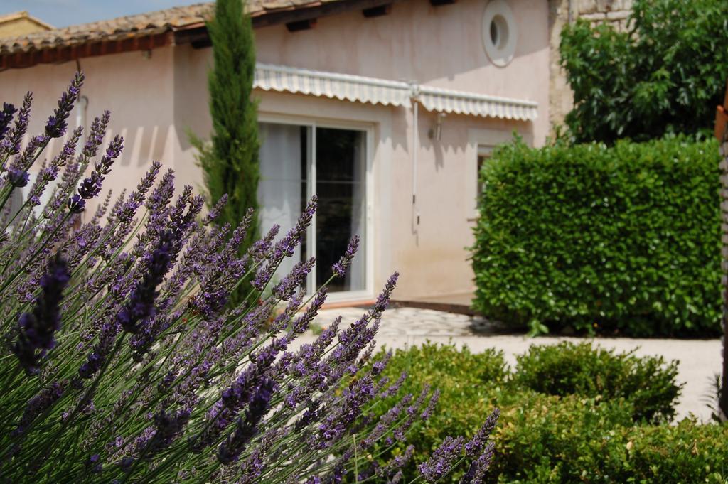 Le Gite De Lolivier En Provence Aramon Buitenkant foto